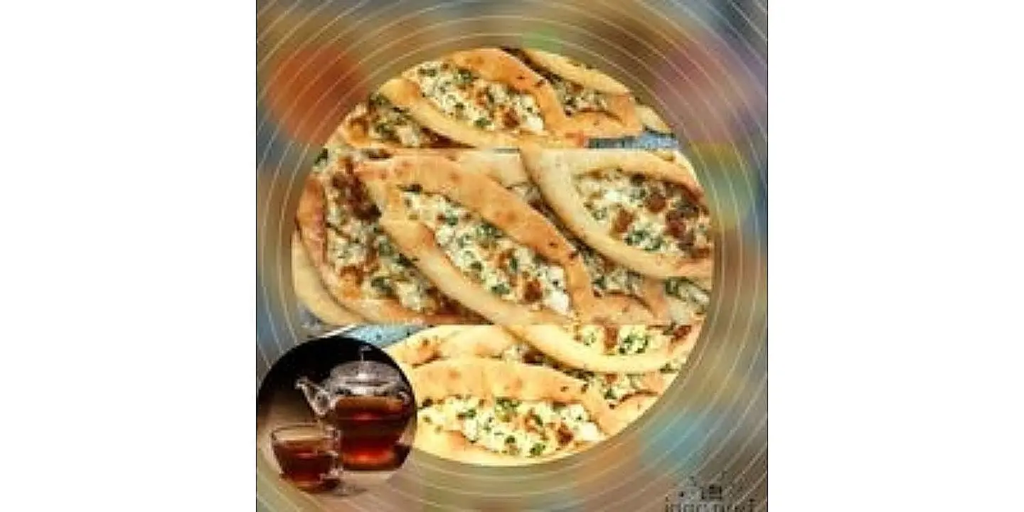 Mozzarella Cheese And Vegetable Pie