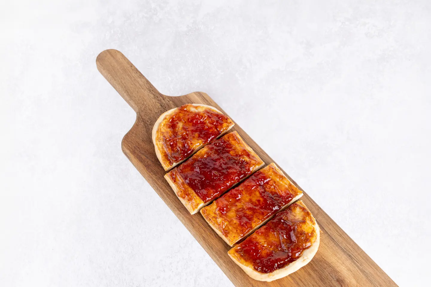 قارب جبن مربى