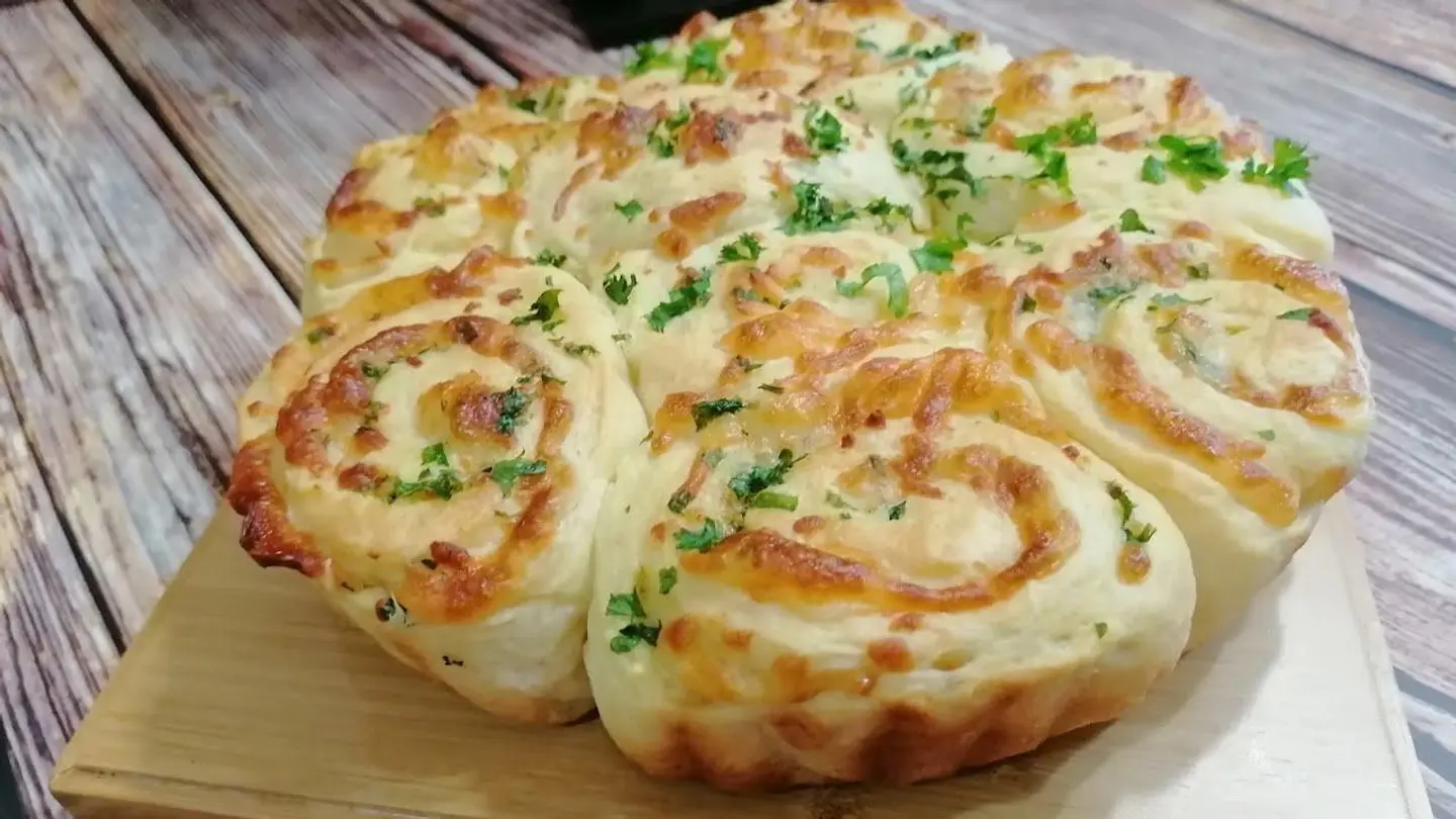 مرتديلا جبن