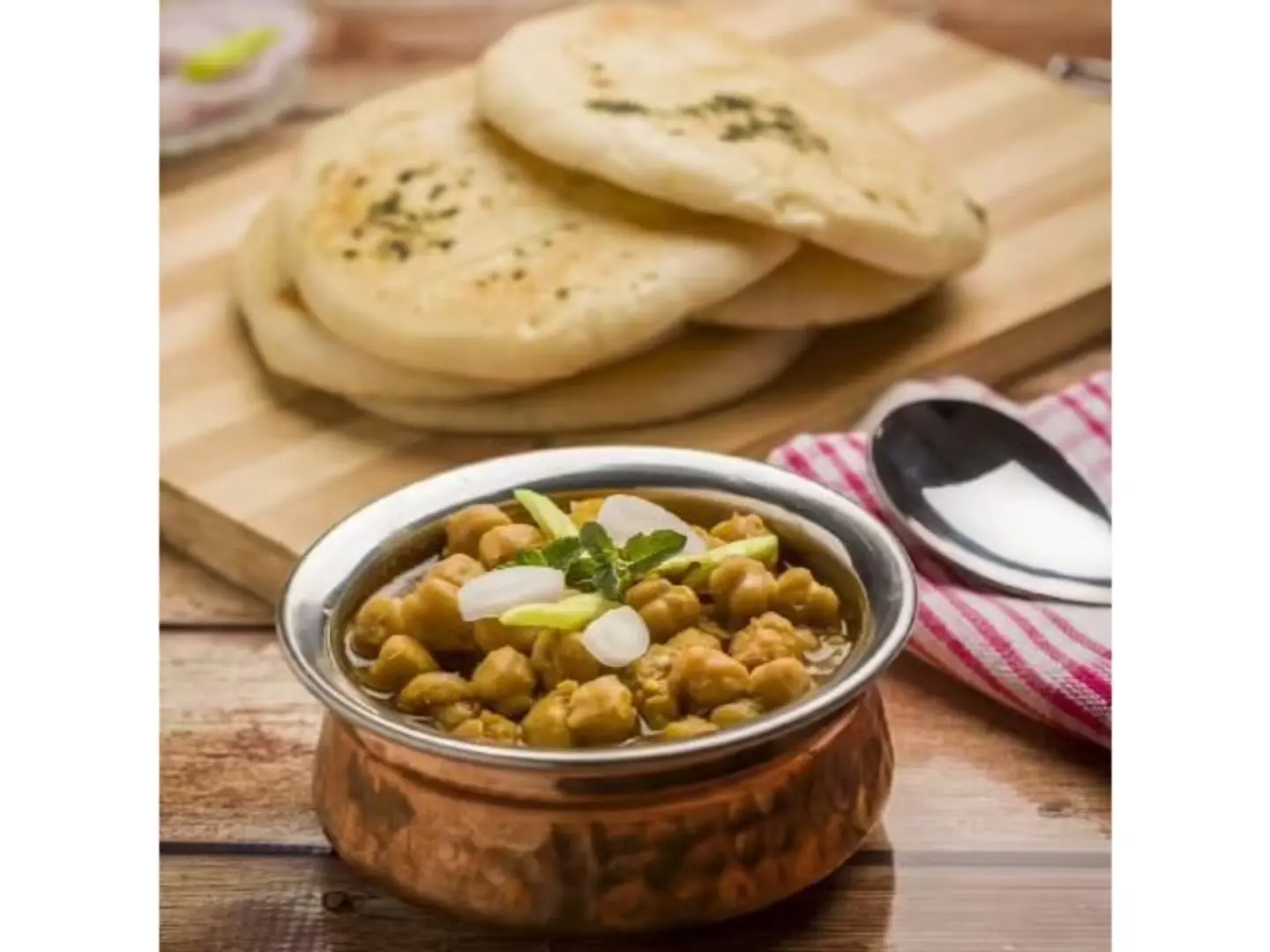 Chole Kulcha