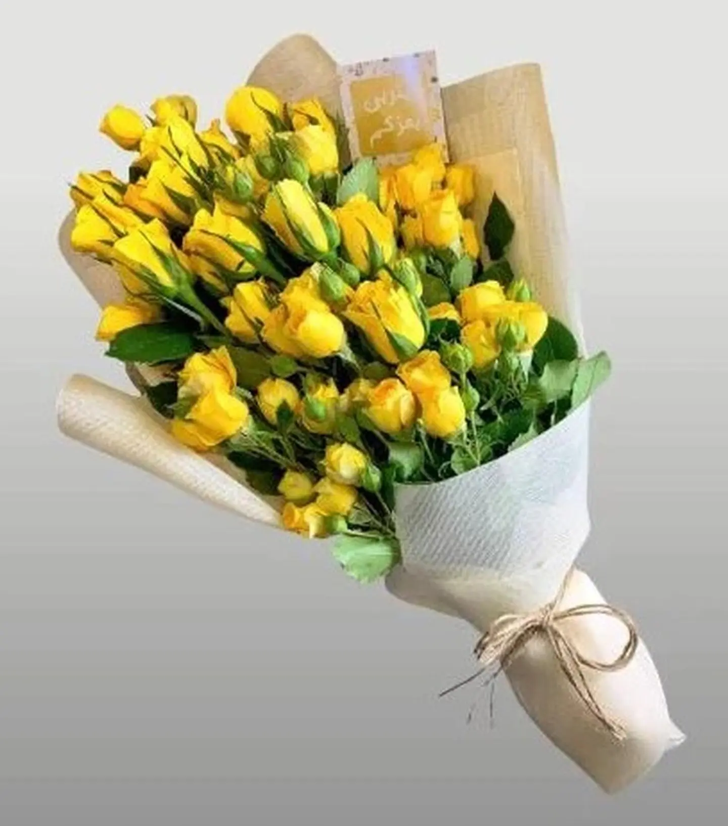 باقة - وله في القلب ما لا يجوز لغيره وفي النبض نبضٌ على سواه محرّم.