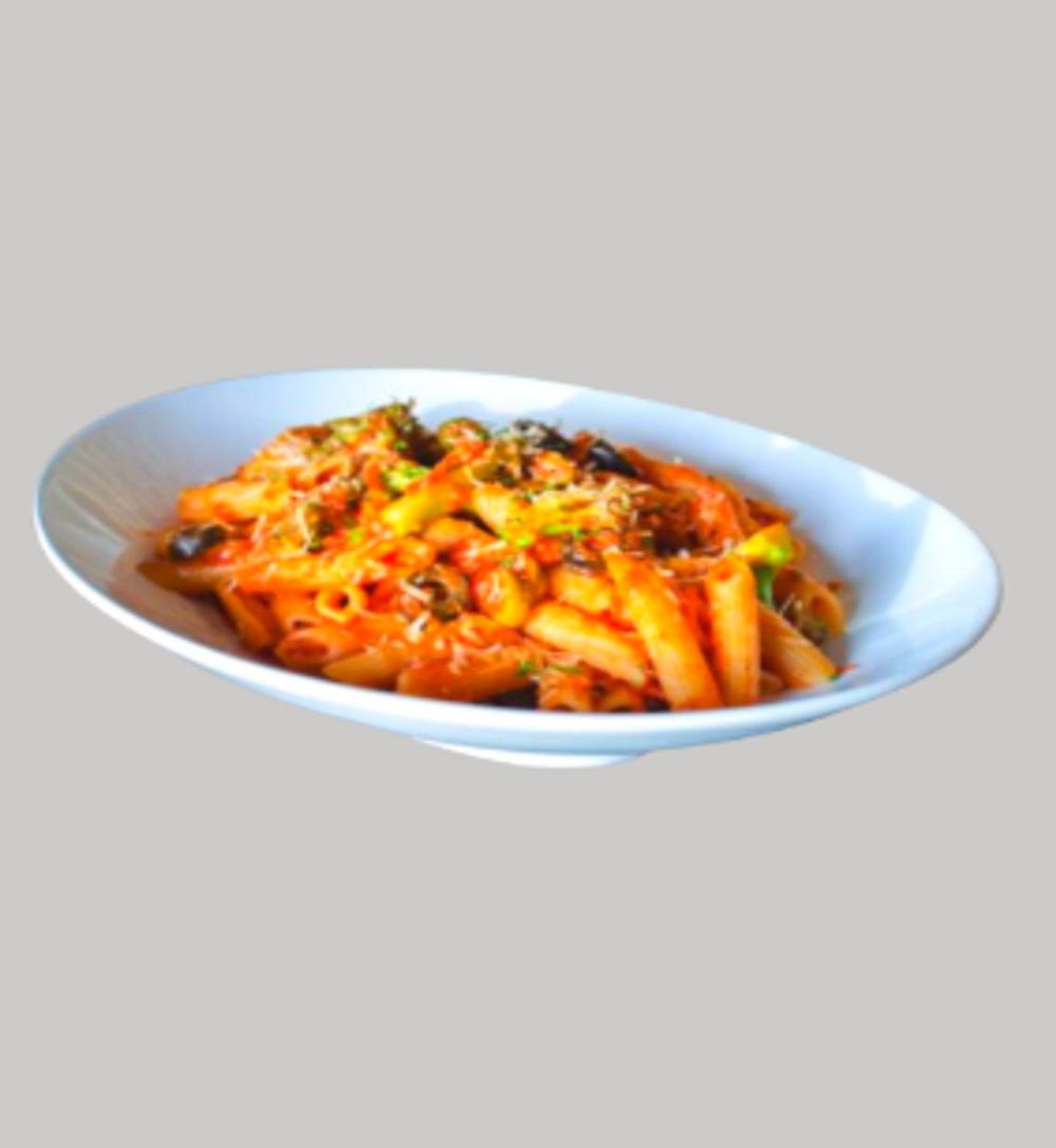 مكرونة بحريات حمرا