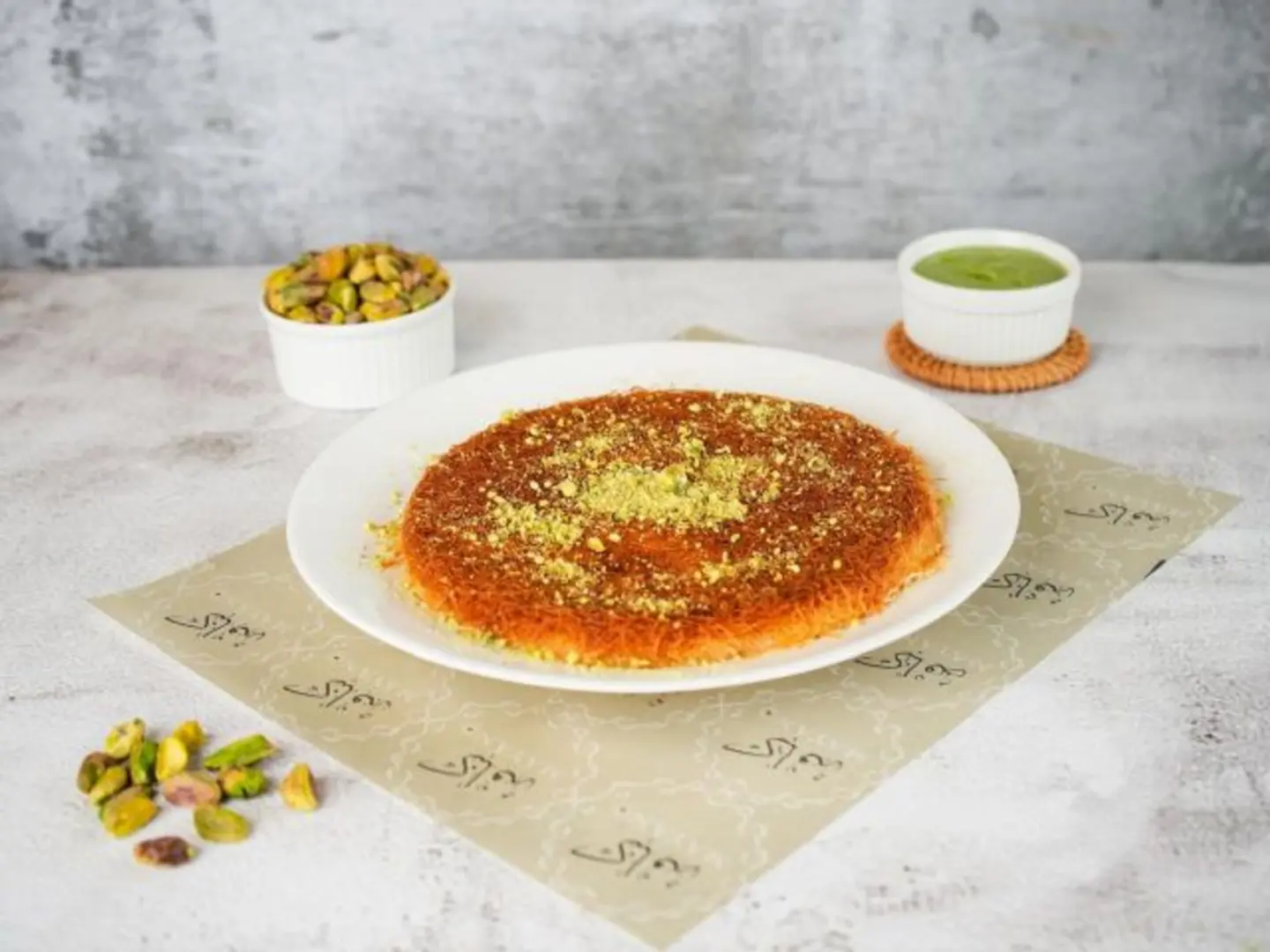 Rough Kunafah With Cream Medium