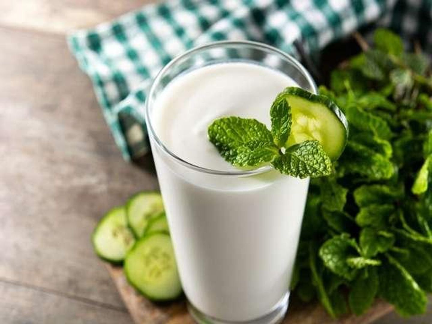 Mint Yogurt Drink