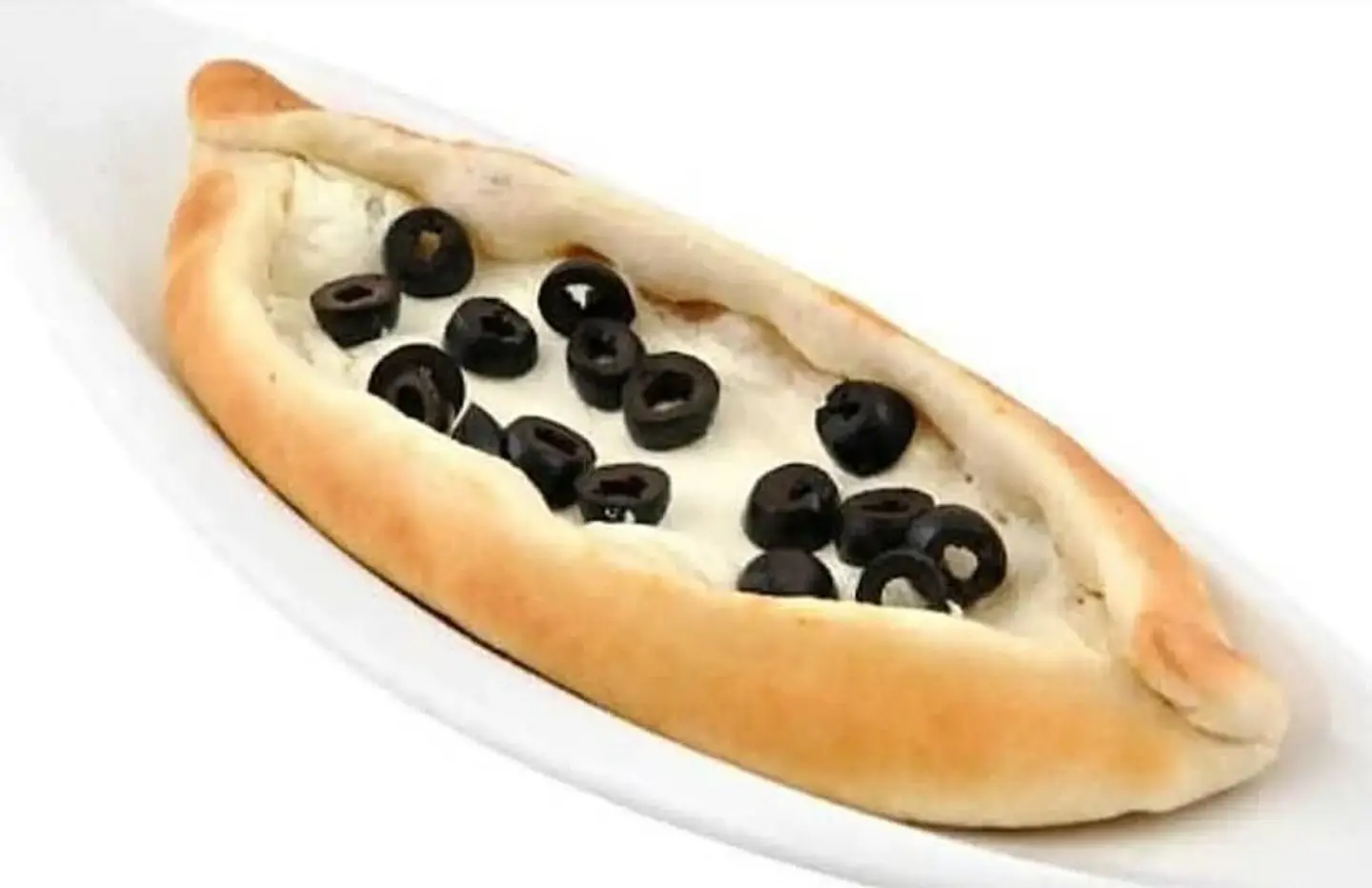 فطيرة لبنة و زيتون