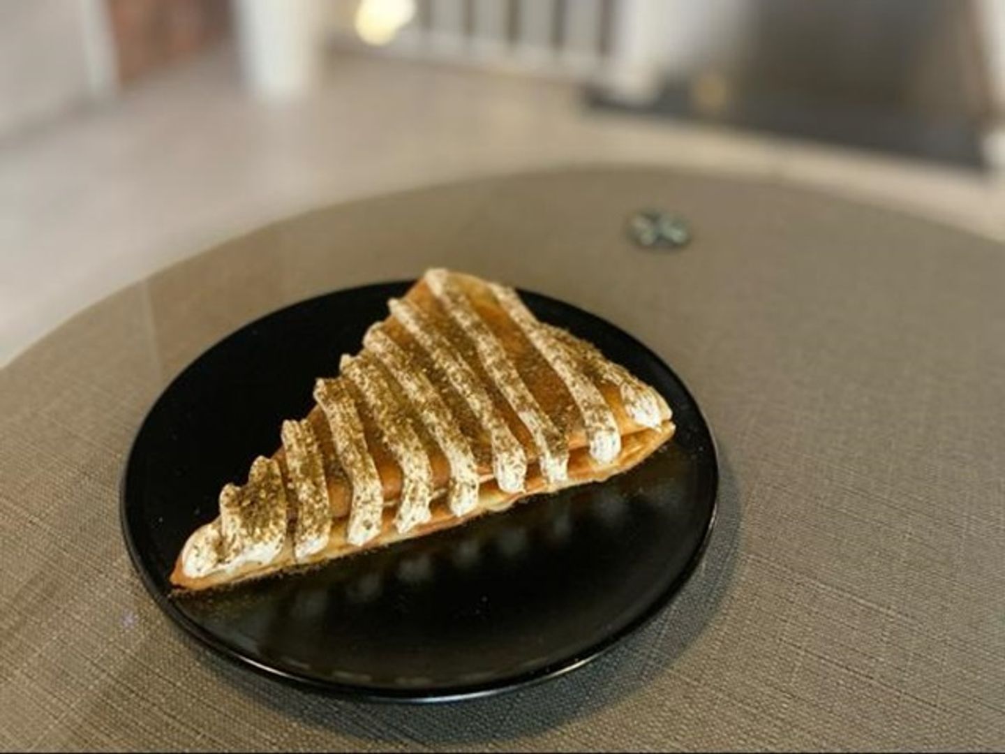 كريب الأجبان الثلاثه