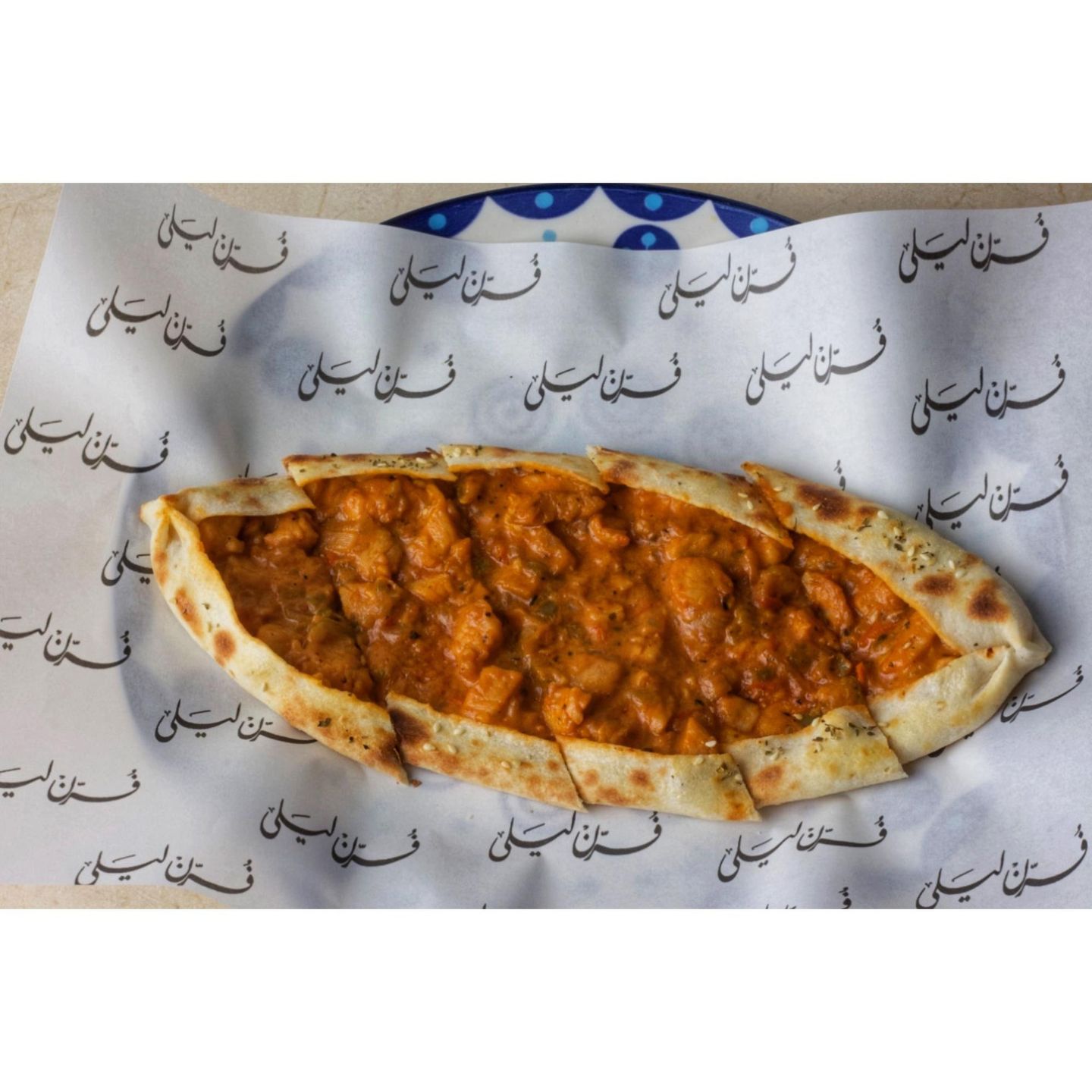 دجاج ليلى