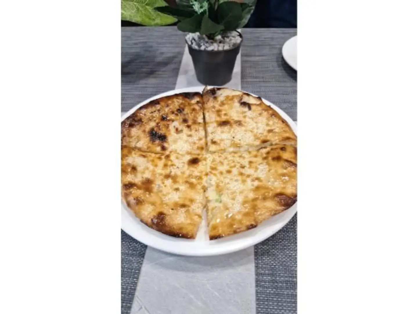 Cheese Naan