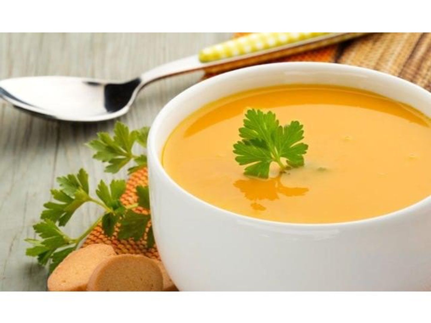 شوربة العدس