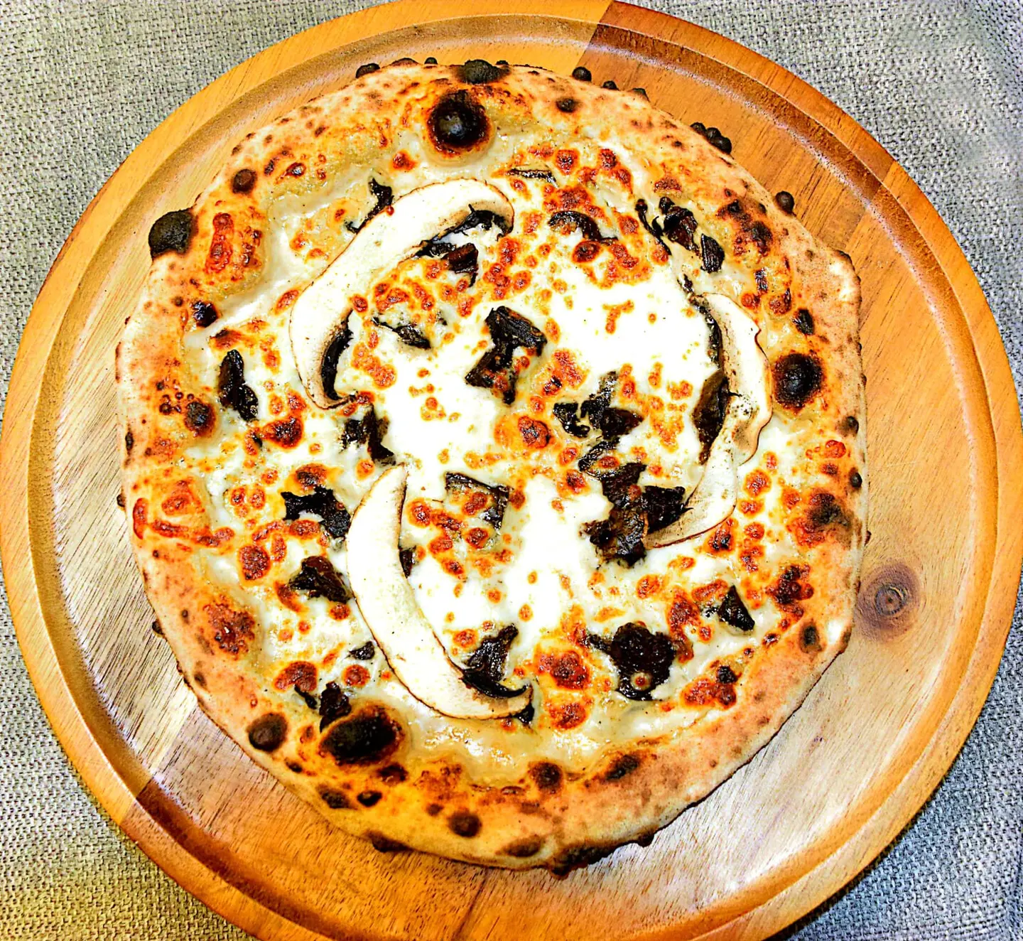 Truffle Pizza - Large