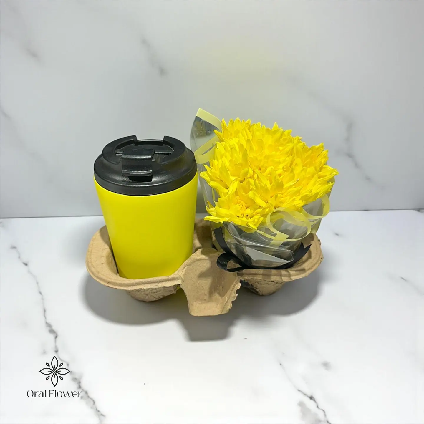 مق اصفر مع ورد