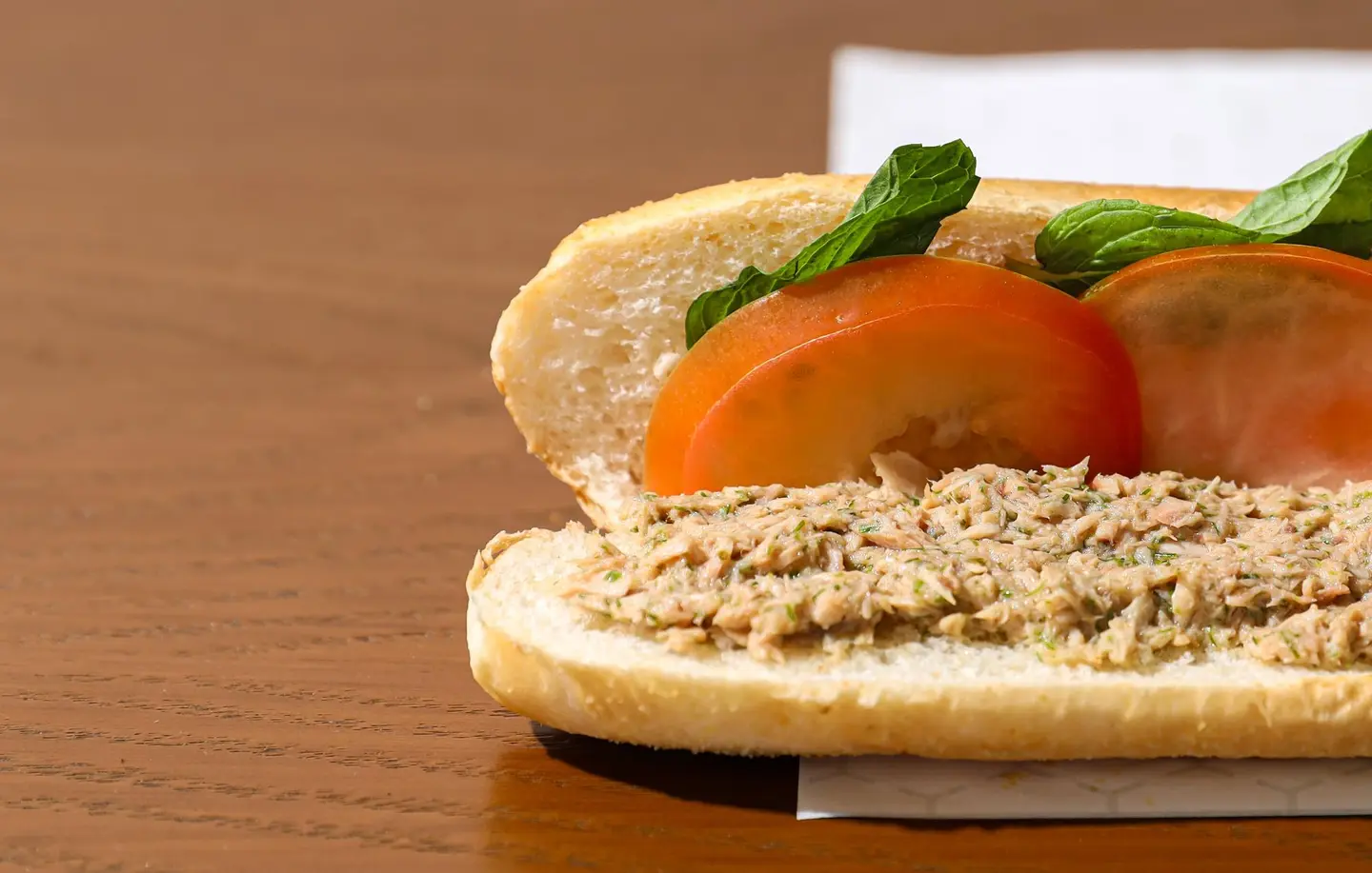 صمونة تونة