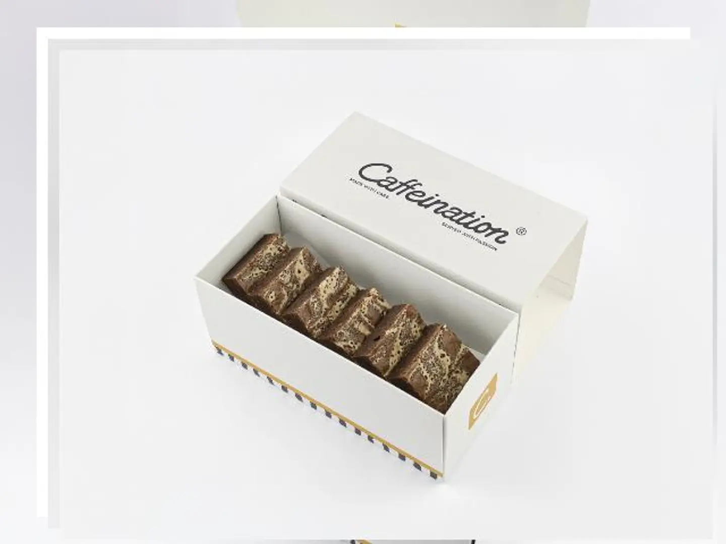 بوكس براوني بالطحينة ست قطع