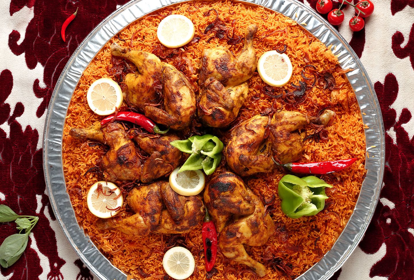 وليمة الدجاج