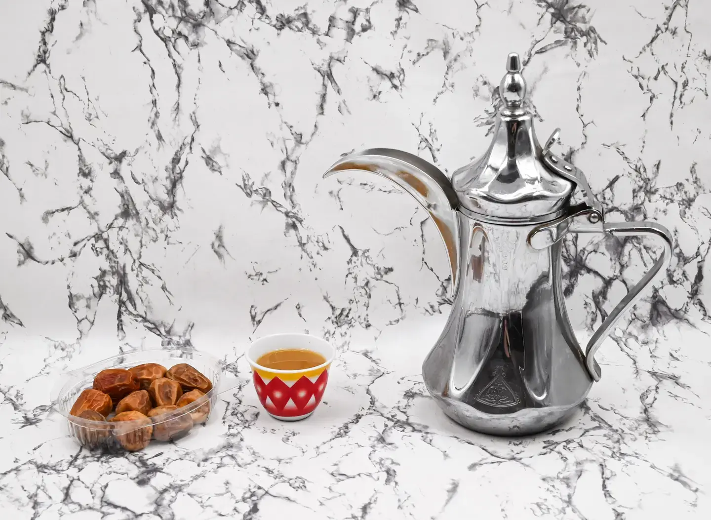 دلة قهوة سعودية