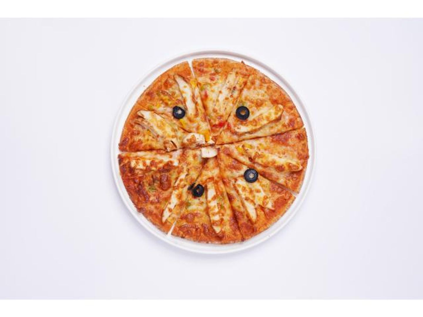 Classic Chicken Pizza