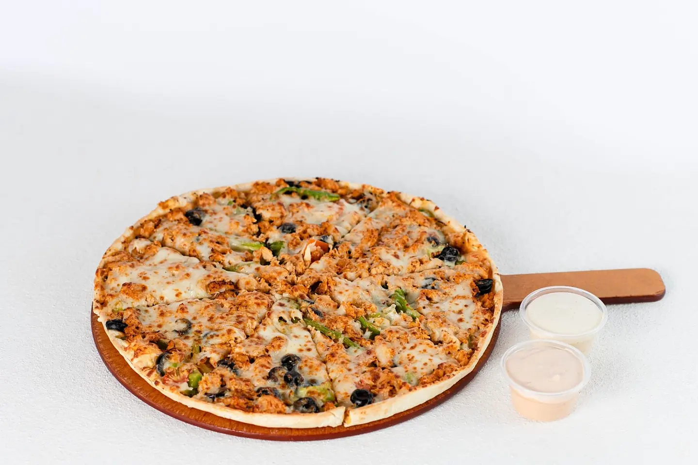 بيتزا دجاج وسط