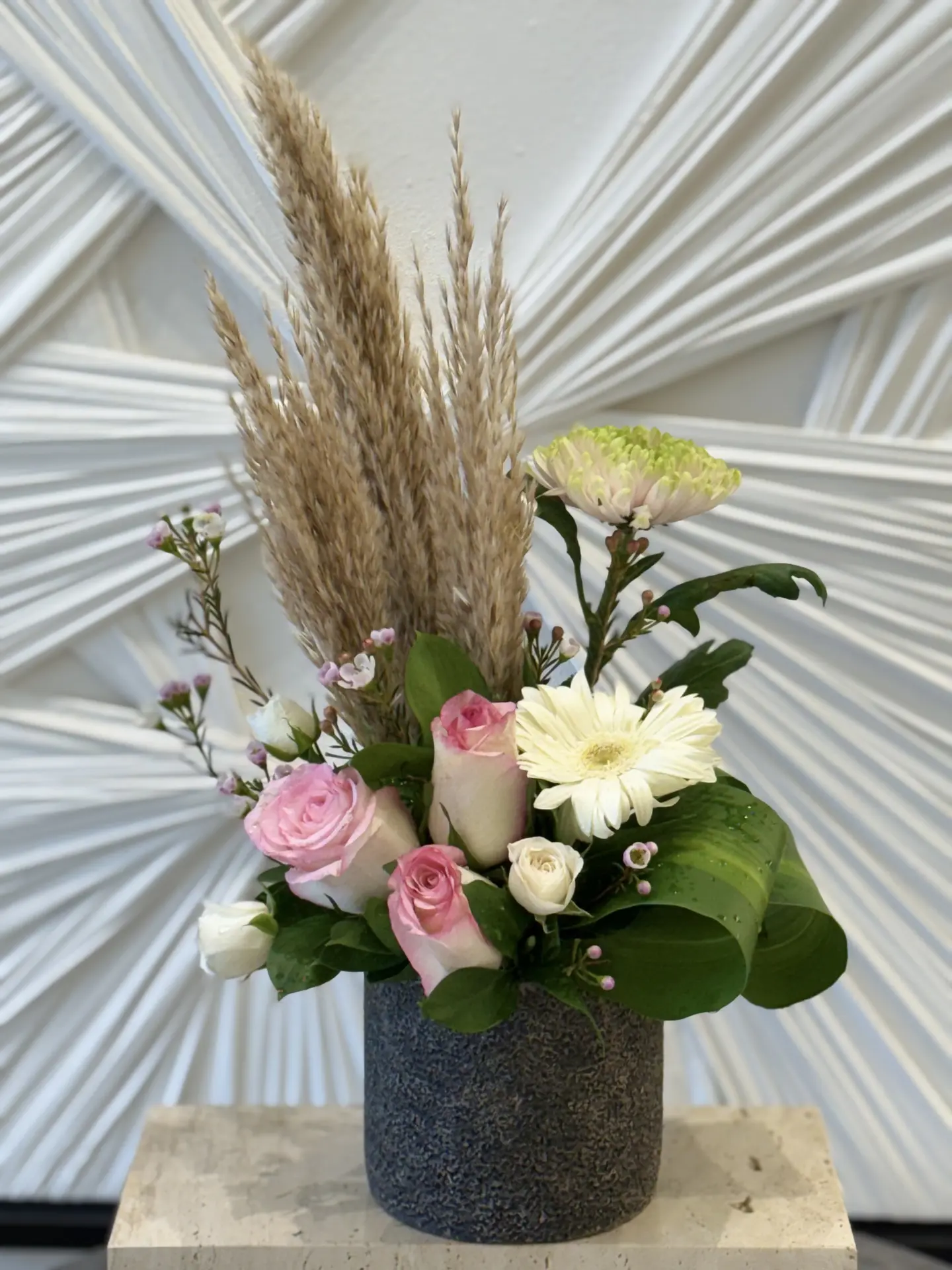 فازة ورد 8 طبيعي