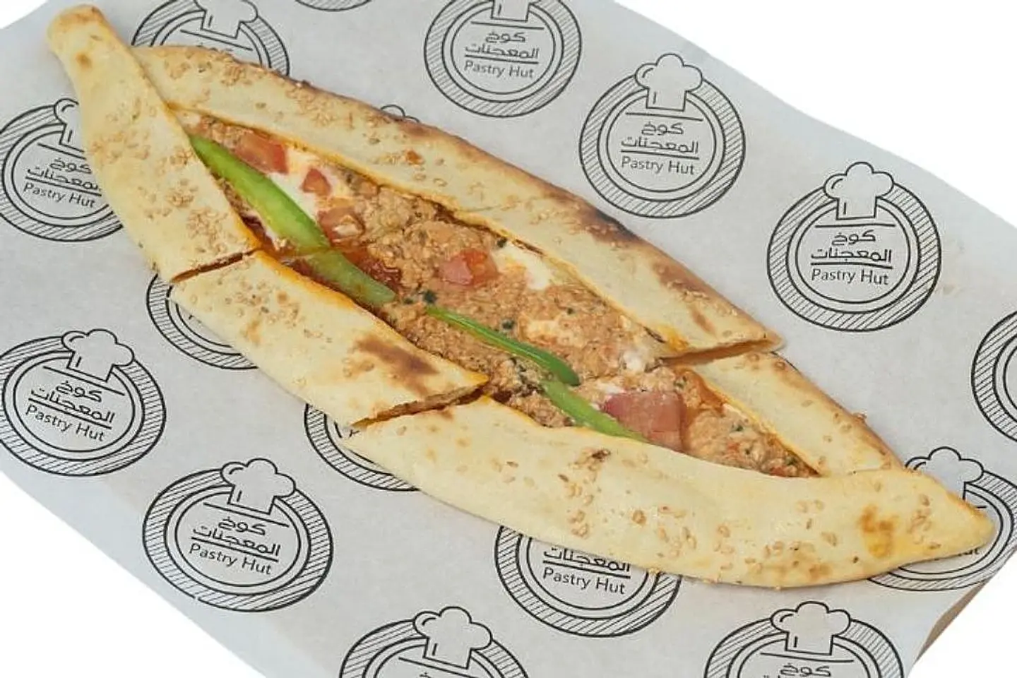 محمرة بالدجاج