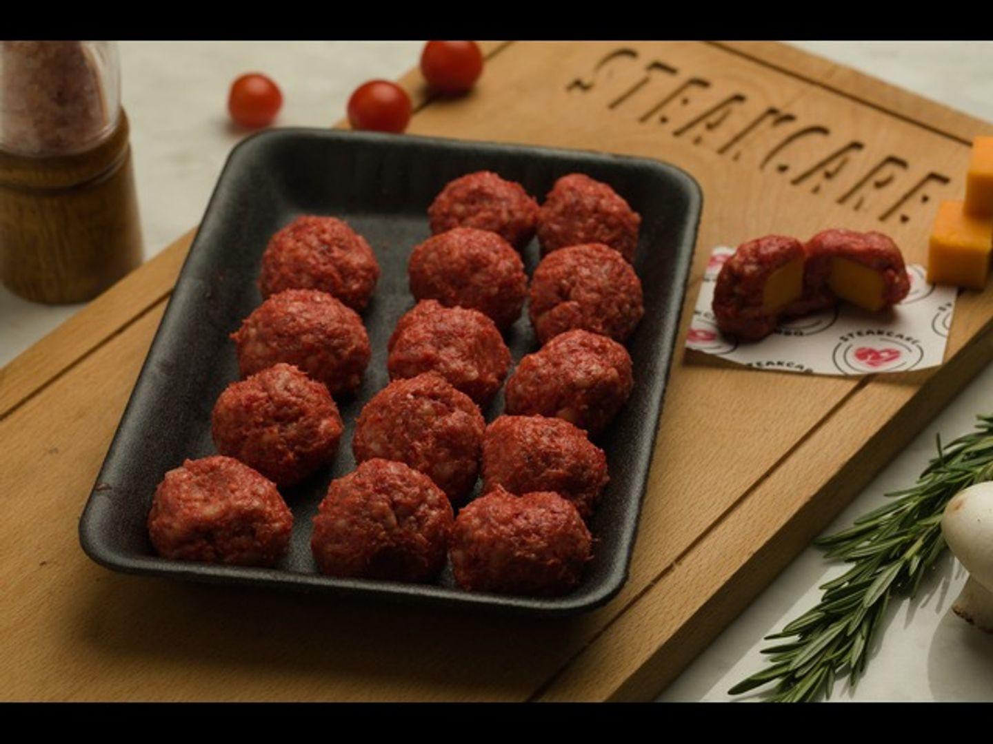 Meatballs Stuffed With Cheddar Cheese