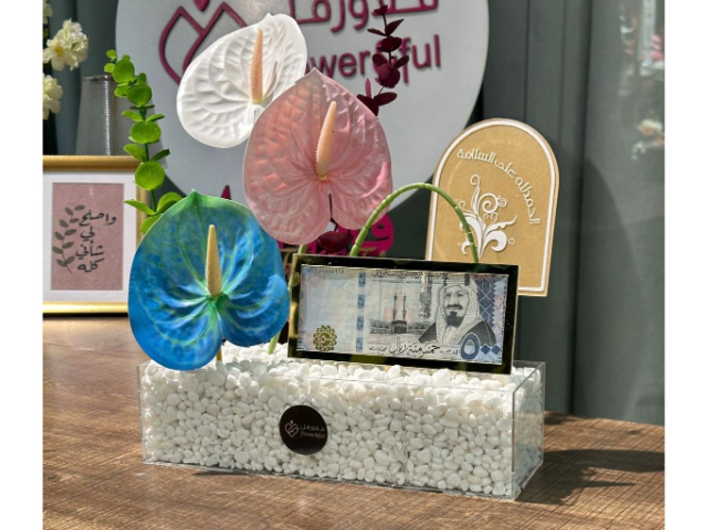 اكريلك فازة