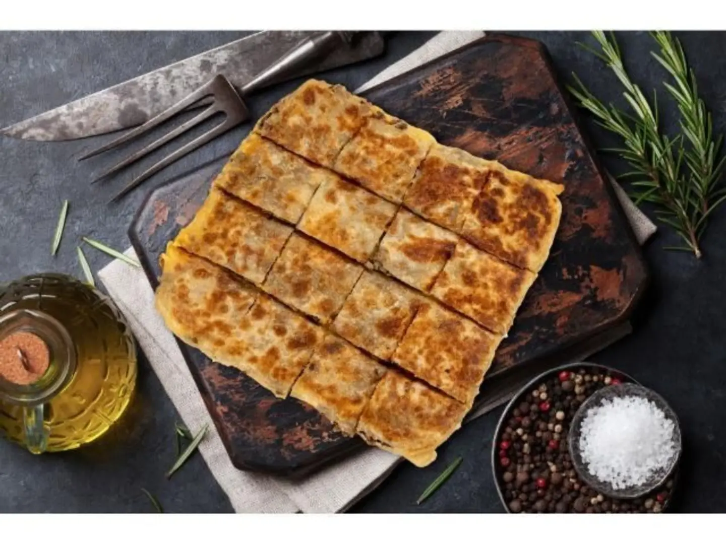 مطبق جبنة بيضاء