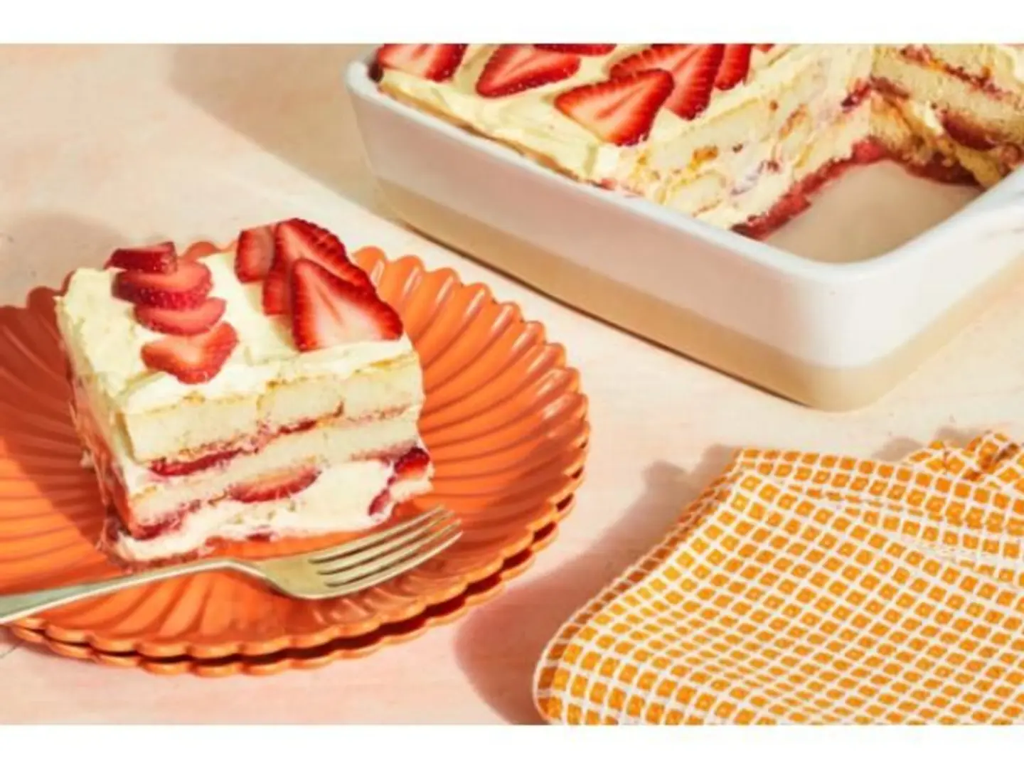 تيراميسو فراولة