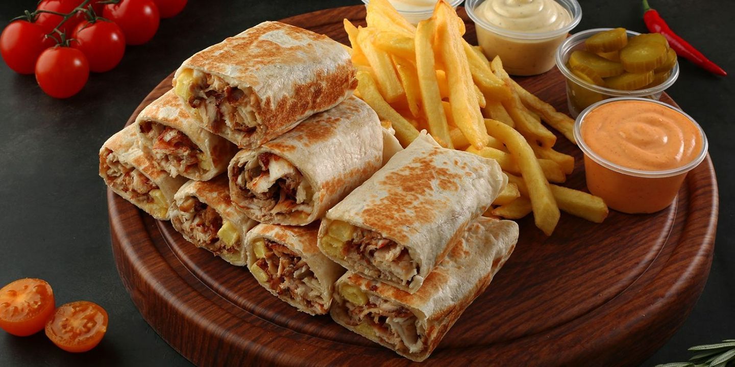 Large Shawarma Sandwich Without Cheese