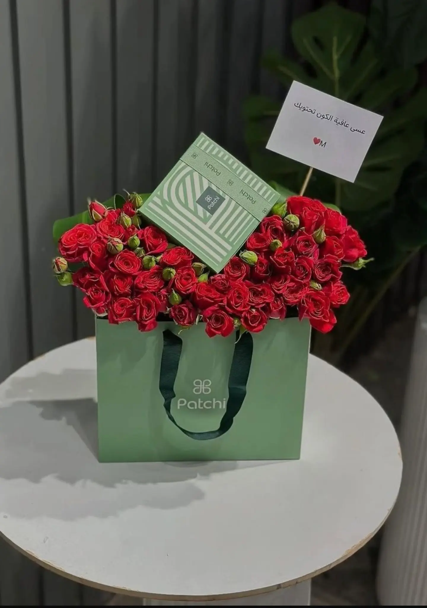 تنسيق ورد مع شوكلاتة باتشي 24