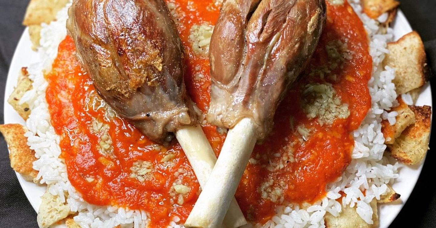 فتة بالموزة الطازجة مع أرز