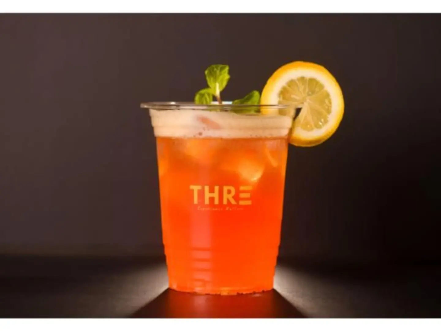 شاي مثلج بنكهة الباشن فروت