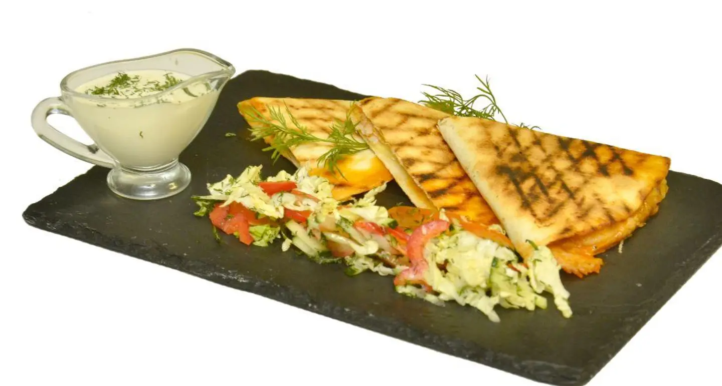 Grilled Chicken Arayesi