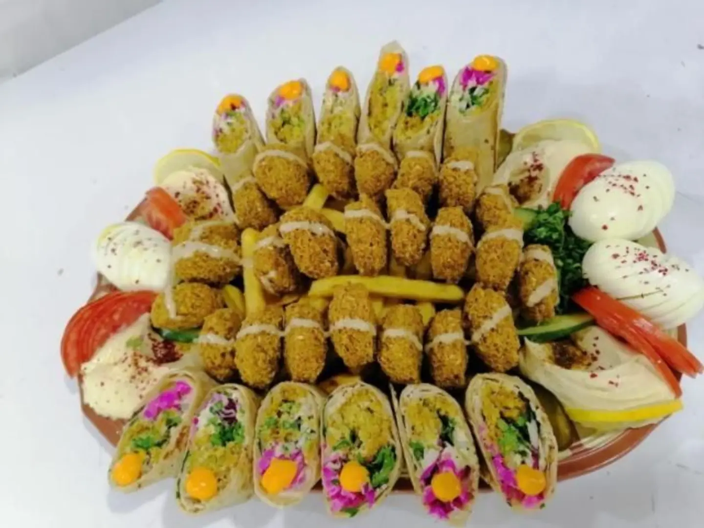 صحن فلافل مختار