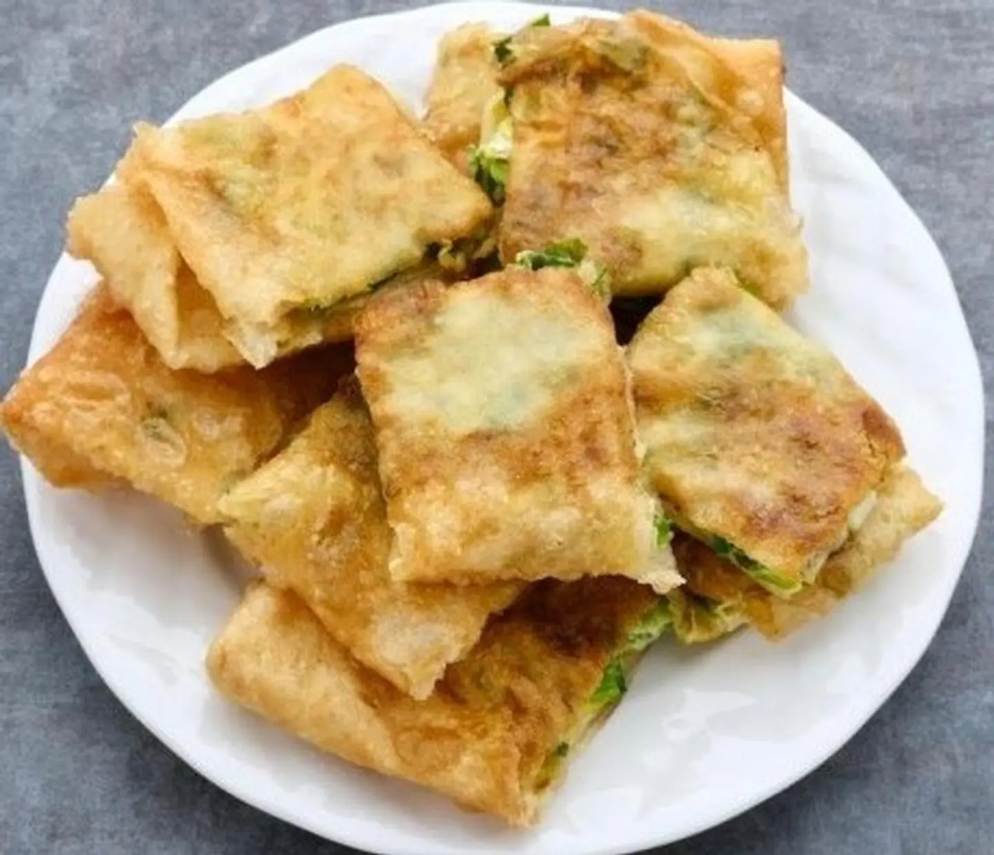 مطبق بيض