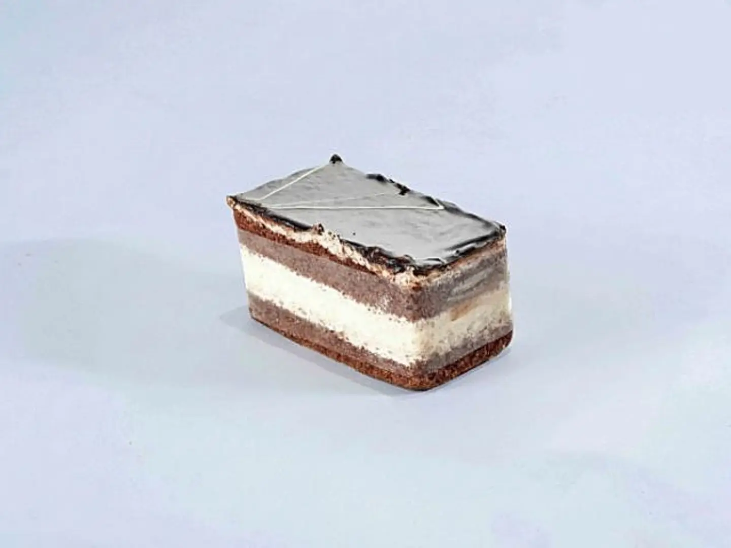 قطعة كيك شوكولاتة