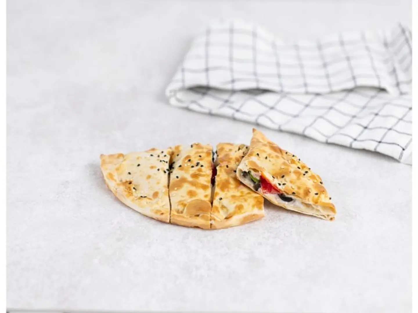 Cheese With Vegetables Pie