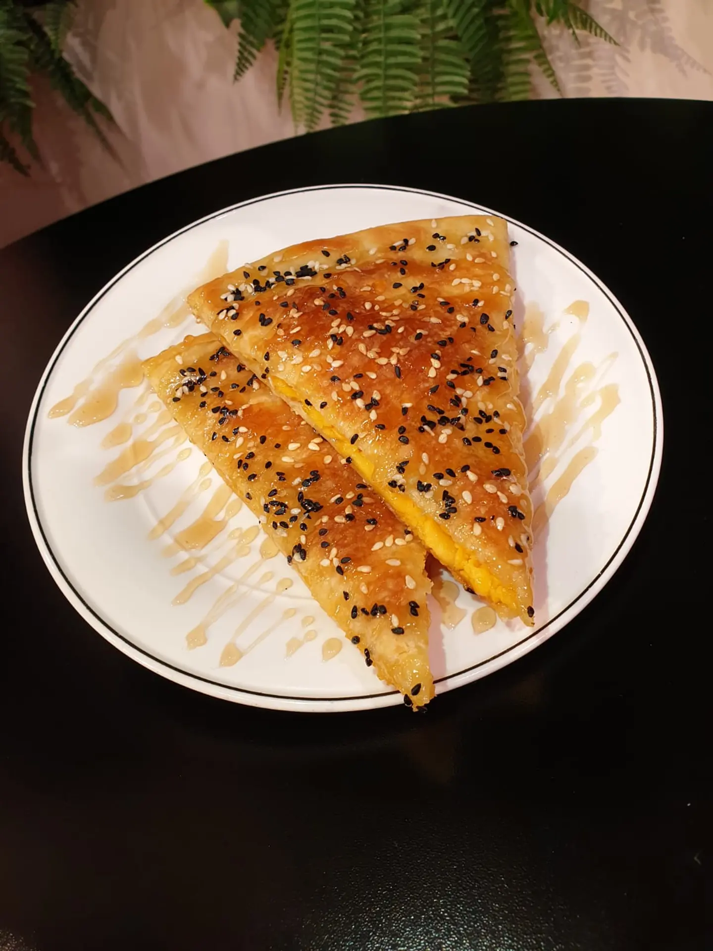 Bint Al Sahn With Cheddar Cheese
