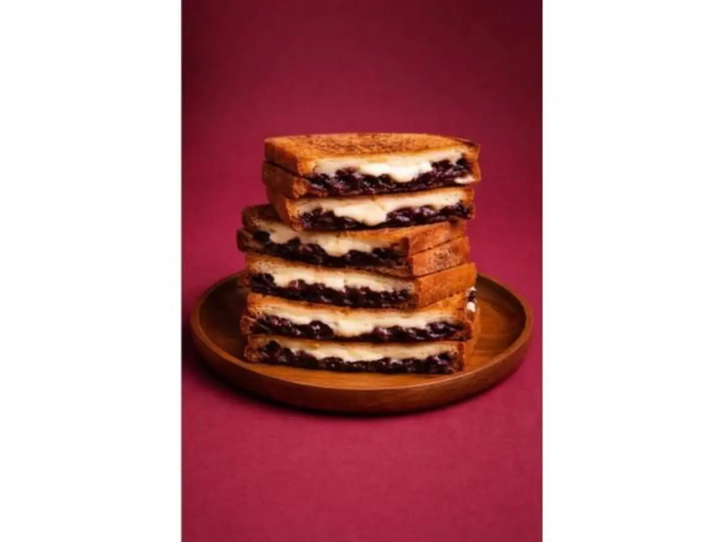 مربى التوت مع القشطة