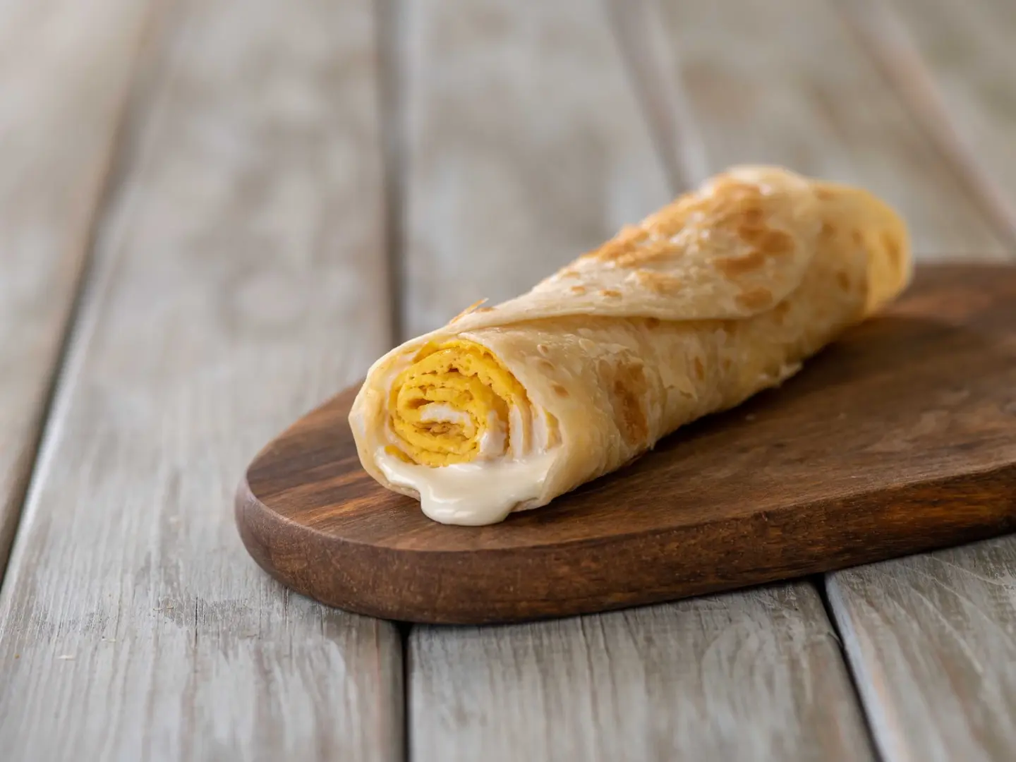 شباتي بيض و جبن عكاوي