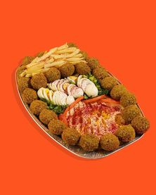صحن فلافل وسط