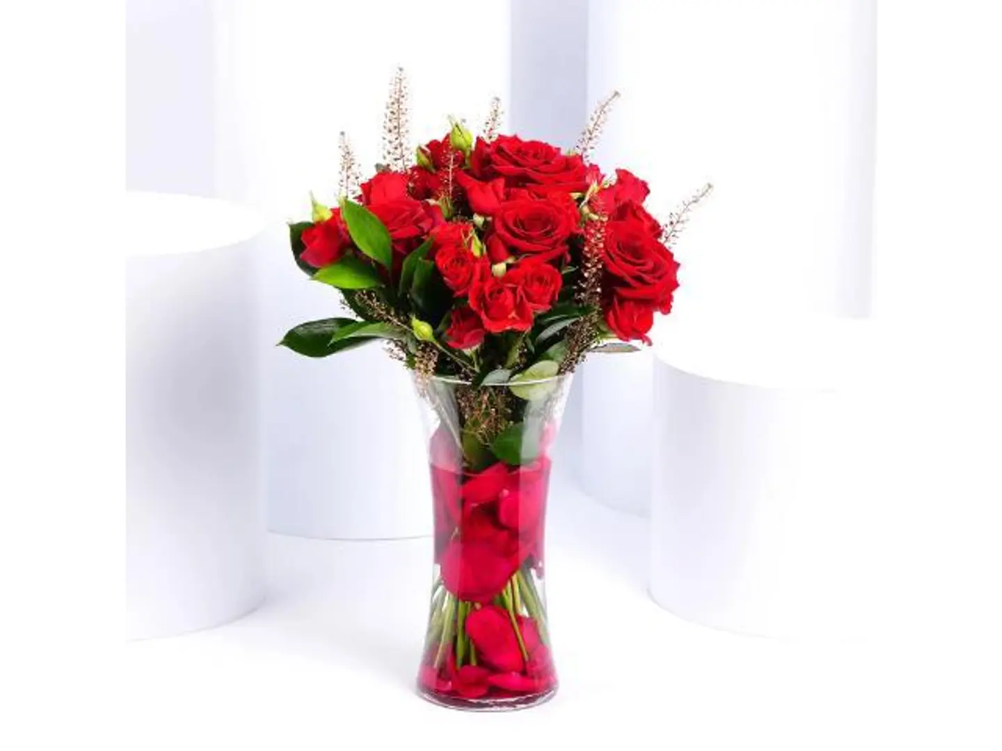 Bold Romantic Bouquet