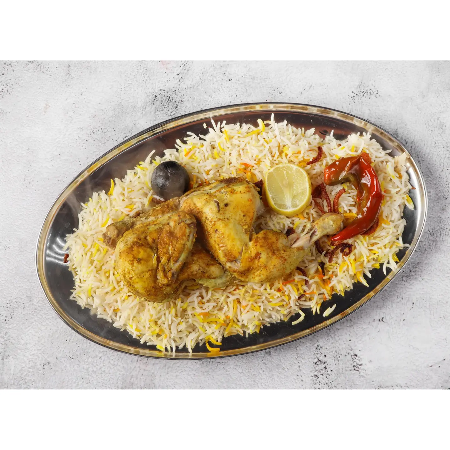 نص دجاج مدفون مع الارز