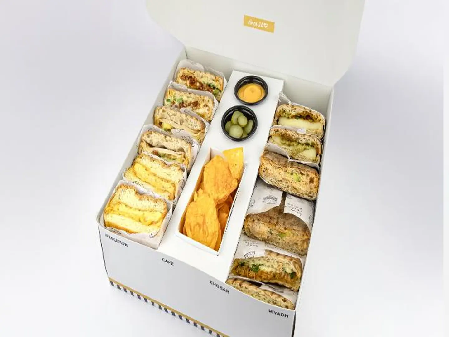 بوكس الساندويشات 12 قطعة
