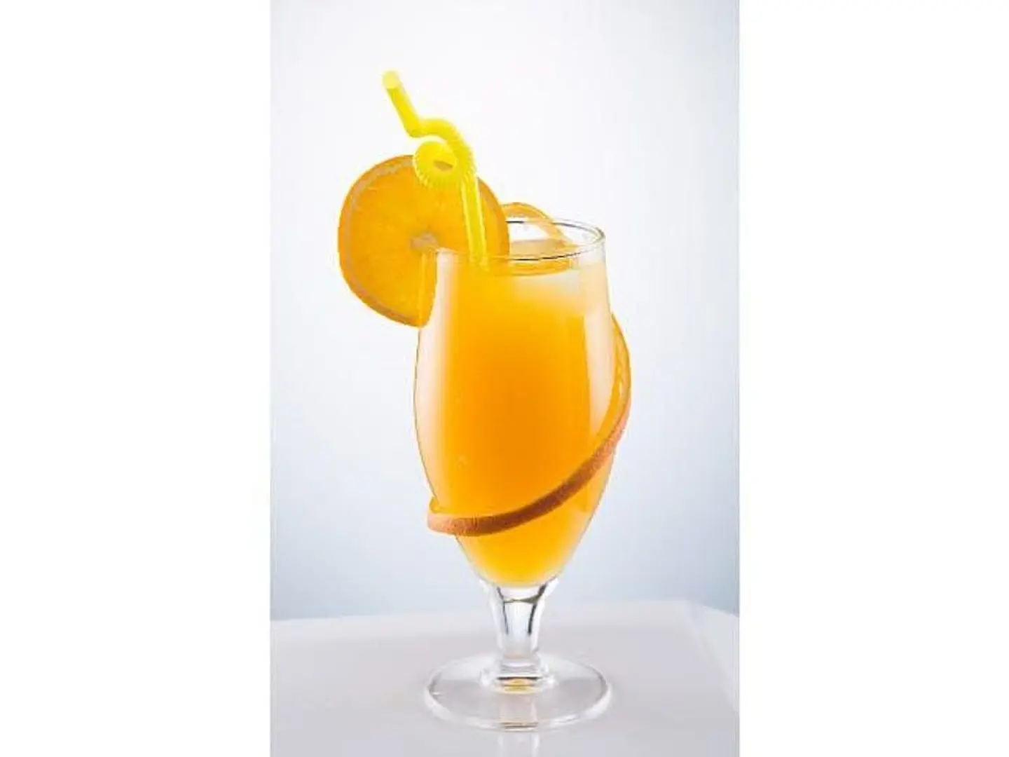 عصير برتقال فريش