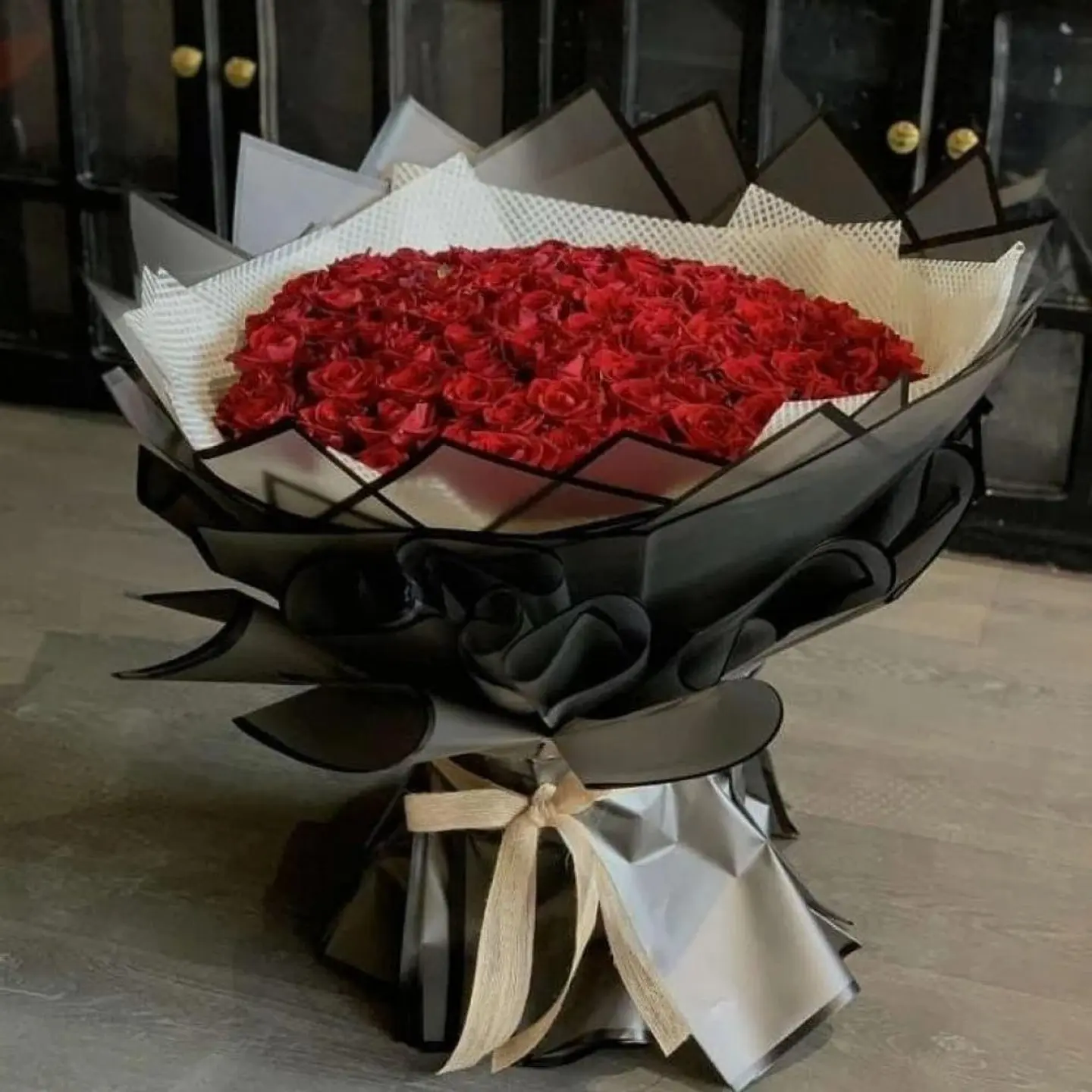 بوكي كبير الهدية الحقيقية هي أن تهب قلبك قبل أن تهب يديك، شكراً لك.