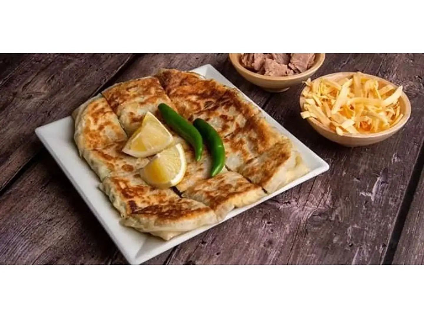 مطبق تونه مع الجبن