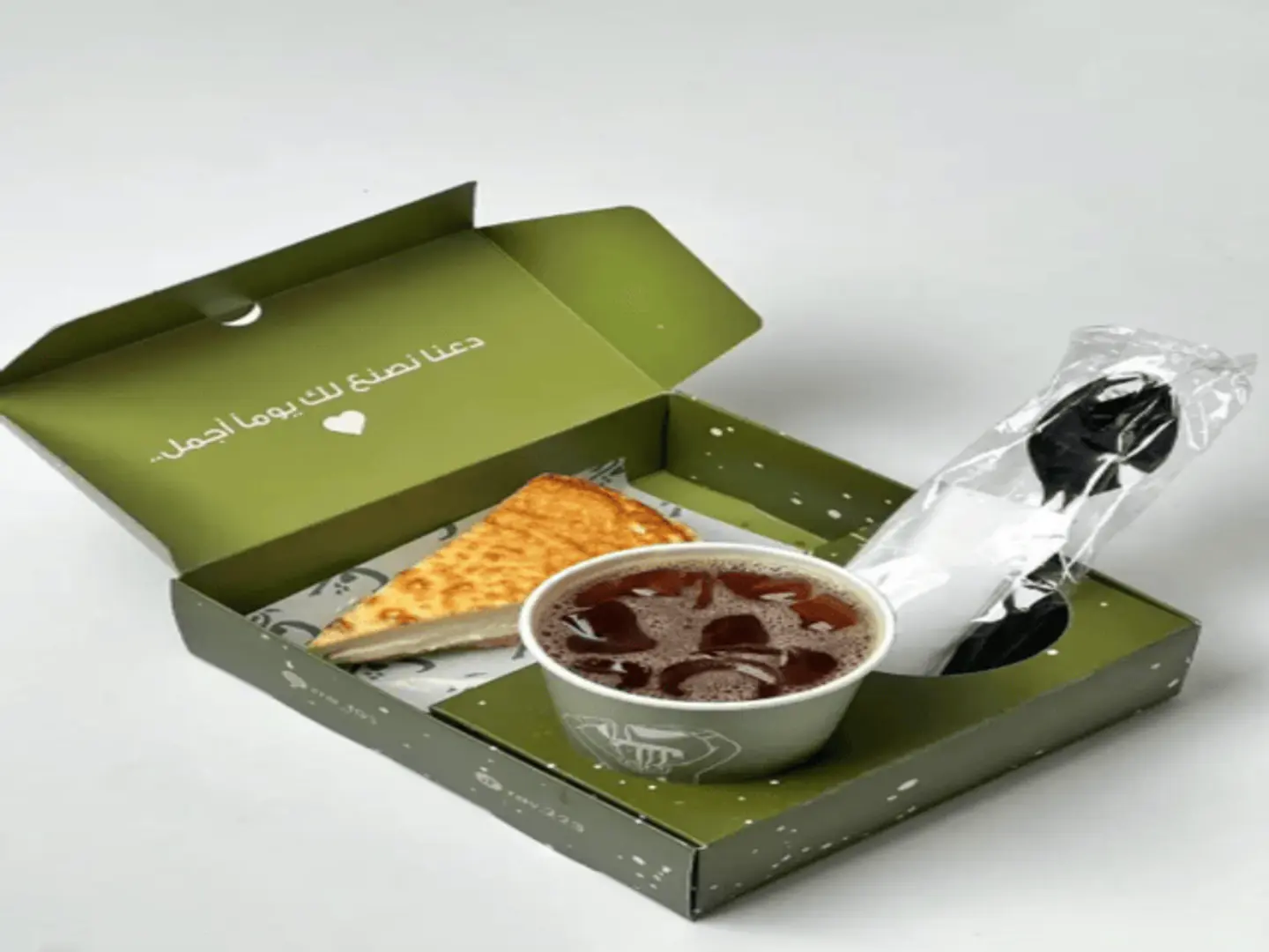 مدريد تشيك كيك مع قهوة اليوم