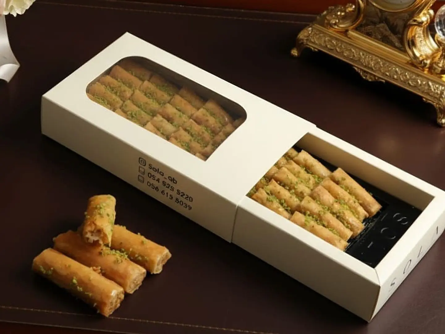 Sola Baklava