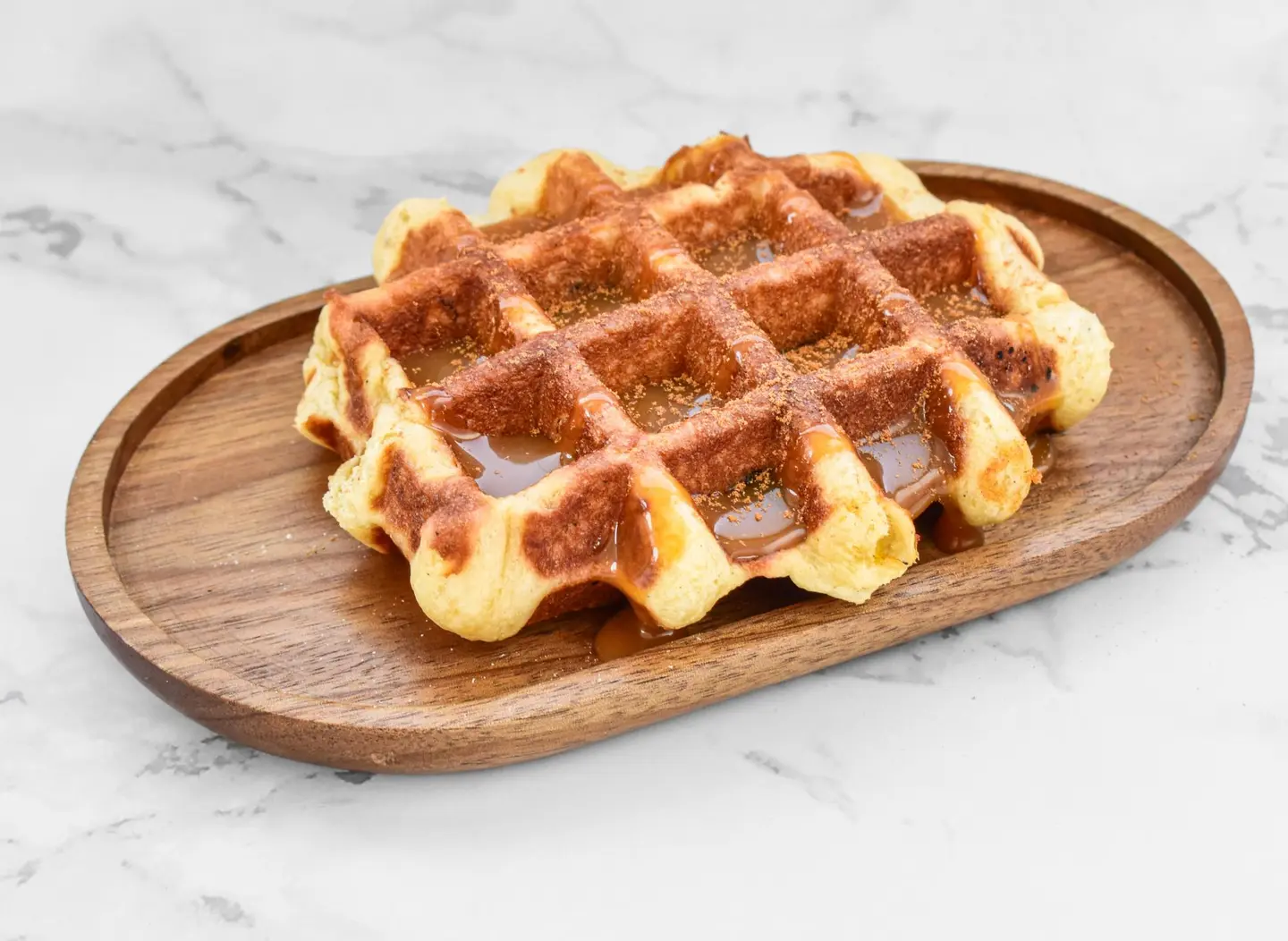 وافل بالتمر الفاخر