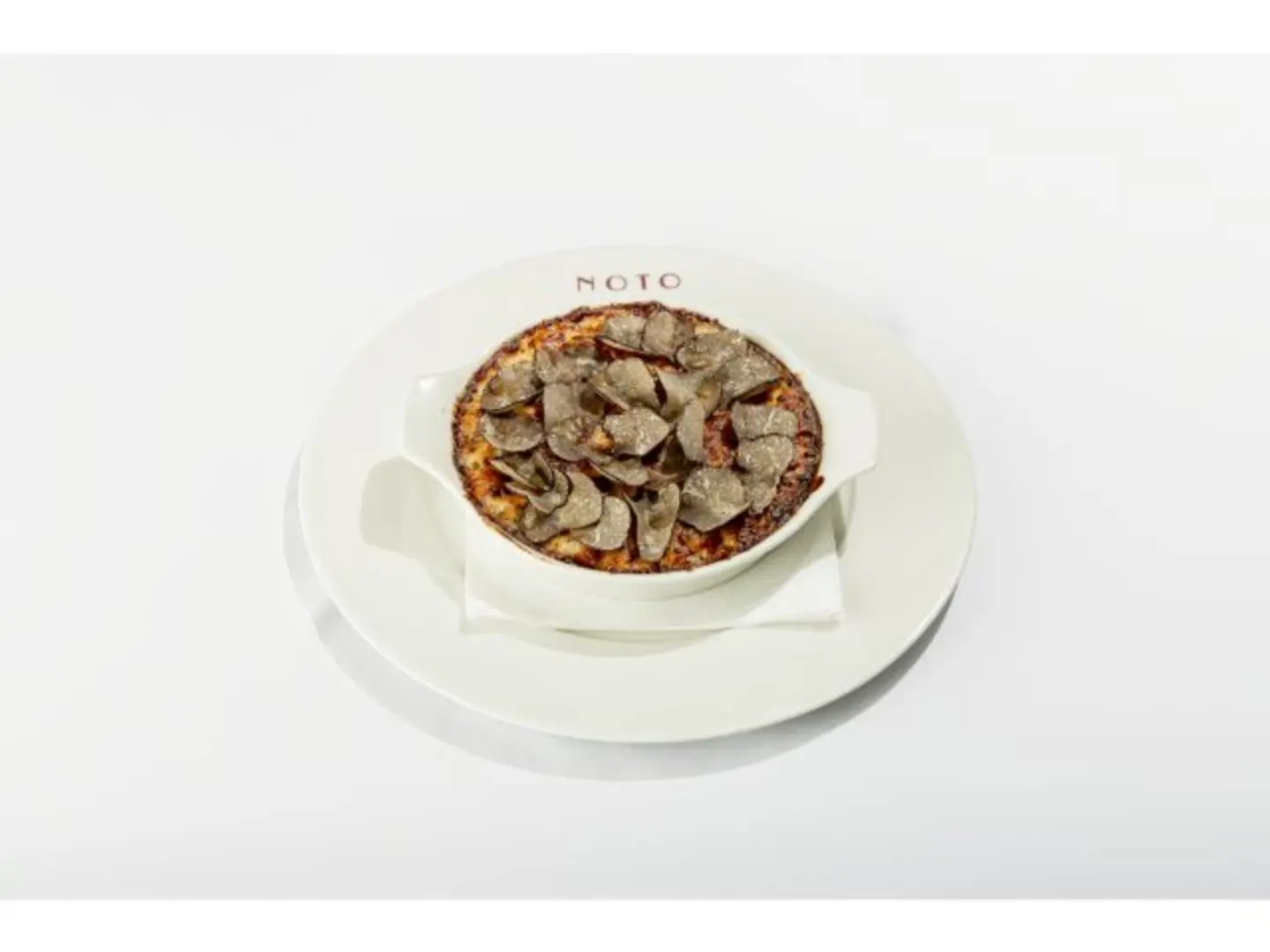 ماكاروني بالترافيل